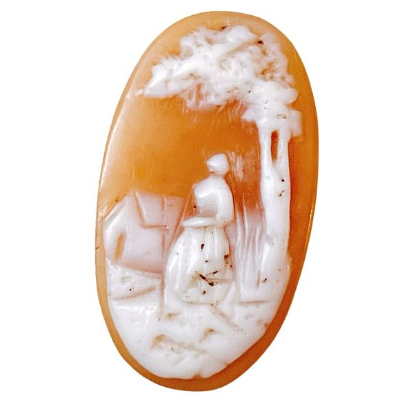 Antique 1890s–1910 Shell Cameo Woman Cottage Scene Hand Carved Unmounted Jewelry - Picture 1 of 11